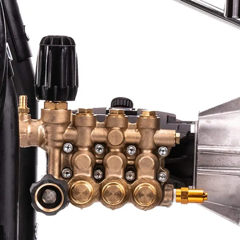 Myjka ciśnieniowa zasilana benzyną o ciśnieniu 4400 PSI i przepływie 4,0 GPM, silniku o pojemności 420 cm3 i solidnej obudowie, przeznaczona do zastosowań domowych i komercyjnych.