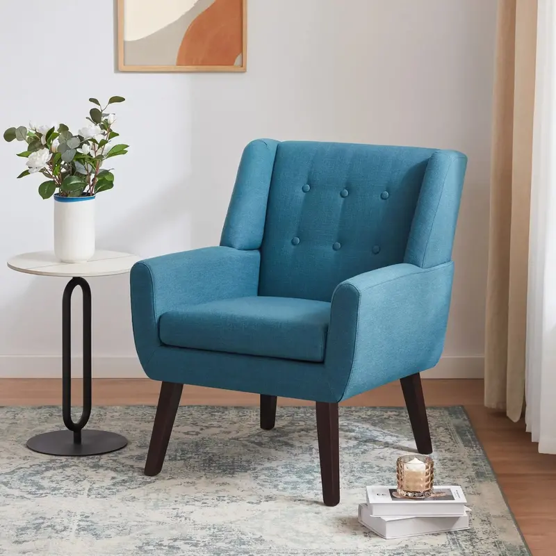 Fotel akcentowy Huimo w stylu Mid-Century Modern – beżowy tapicerowany fotel do czytania z ozdobnymi guzikami do salonu lub sypialni
