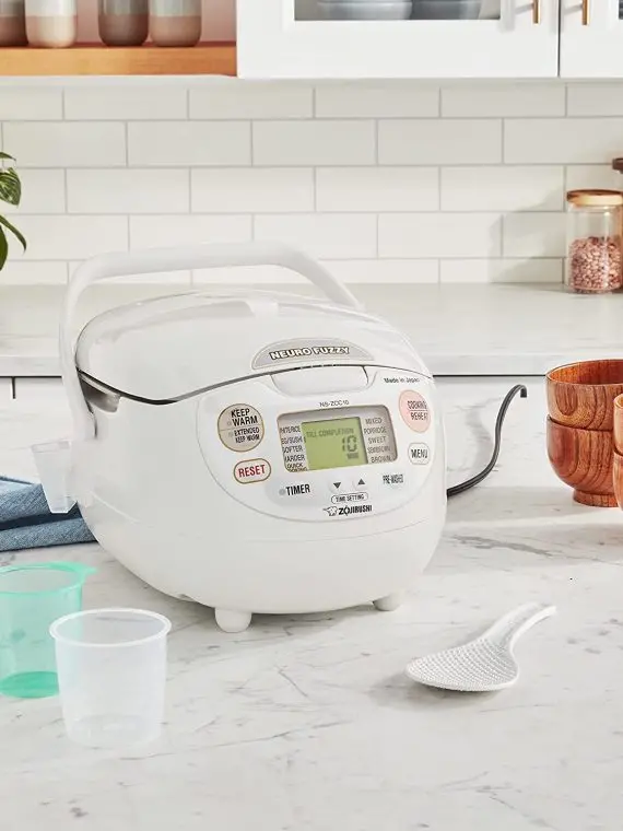 Urządzenie do gotowania ryżu Zojirushi Neuro Fuzzy – model premium o pojemności 5,5 filiżanek, wyprodukowane w Japonii, inteligentna technologia gotowania