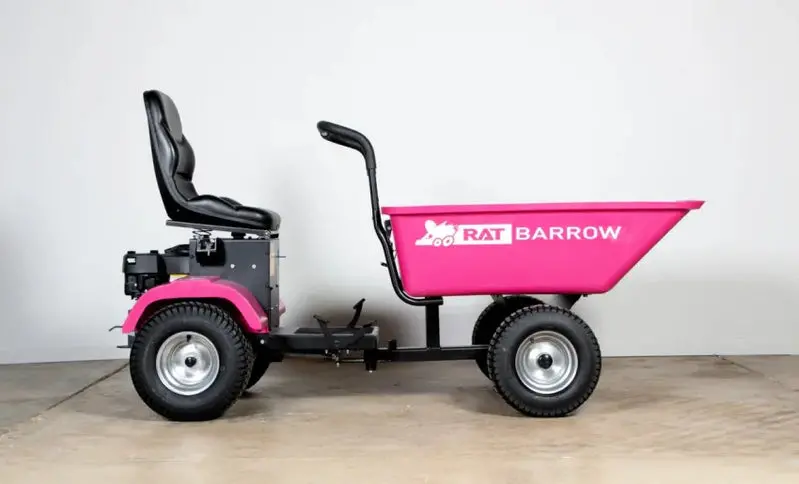 Solidny wózek transportowy z konstrukcją Rat Rod – rama ze stali malowanej proszkowo na czarno