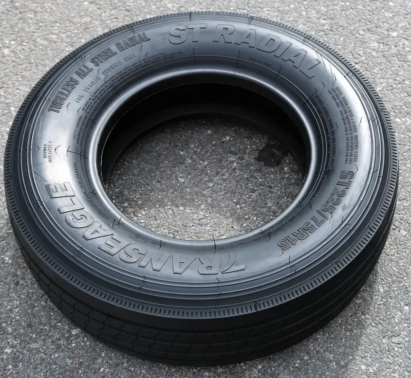 Zestaw 4 (CZTERY) opon do przyczep Transeagle All Steel ST Radial ST 225/75R15 Load G (14-warstwowych)
