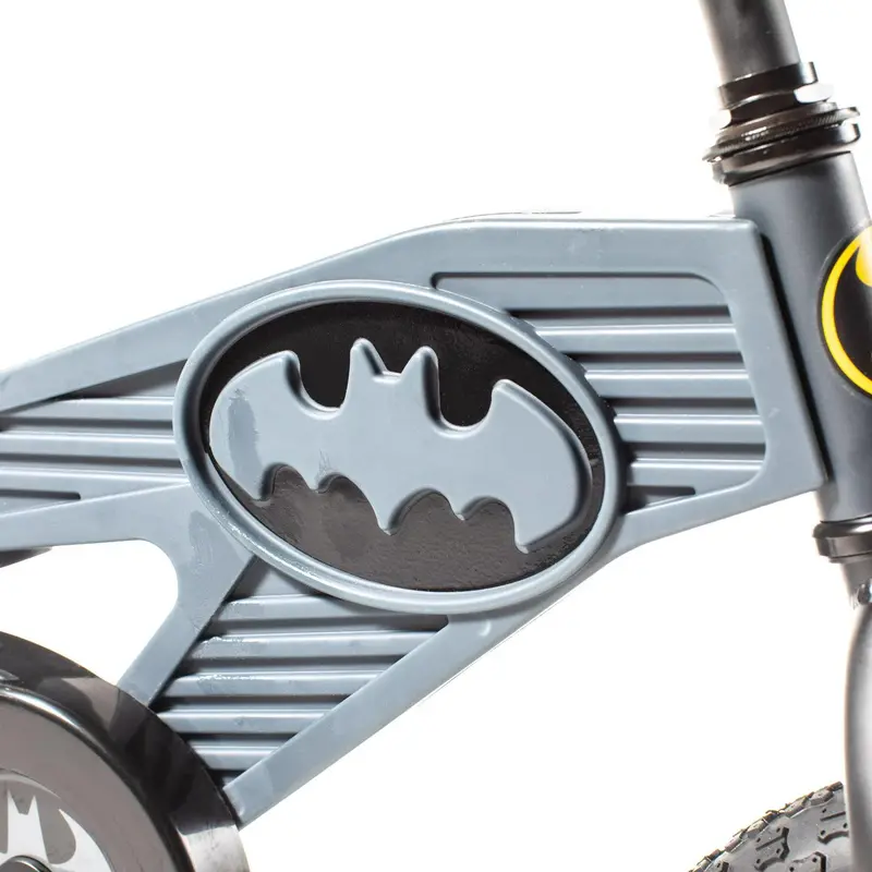 12-calowy rower chłopięcy Batman DC Comics z autentyczną grafiką, tabliczką rejestracyjną na kierownicy, hamulcem nożnym i kółkami bocznymi – szary/żółty/czarny