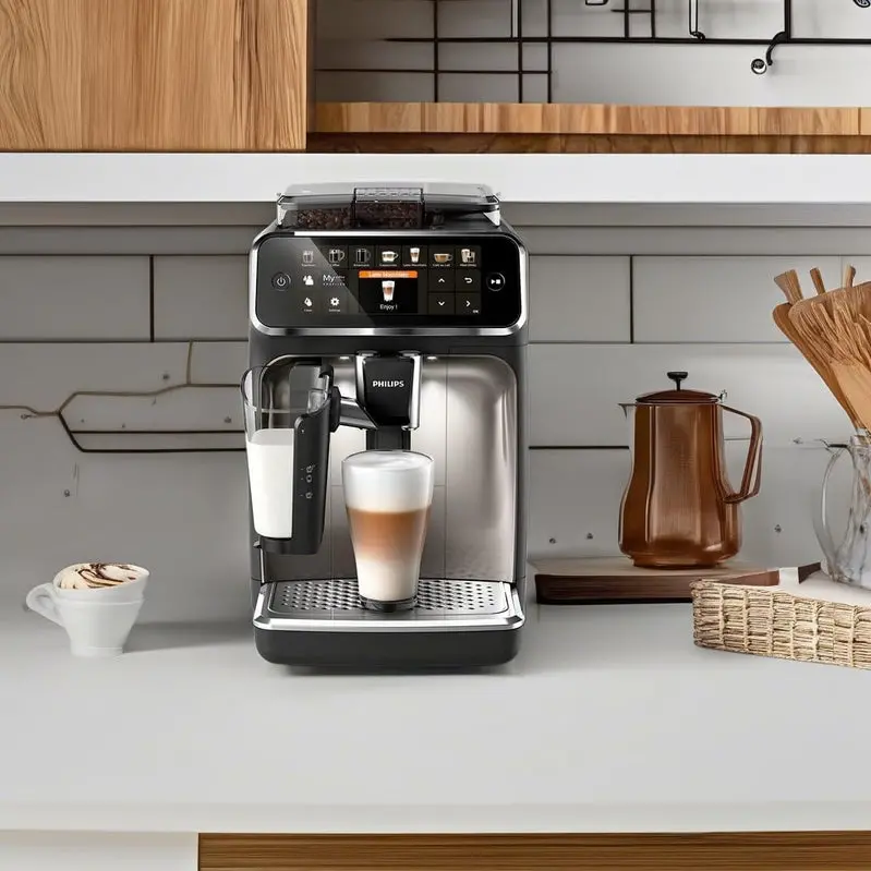 W pełni automatyczny ekspres do kawy Philips serii 5400 z systemem mleka LatteGo